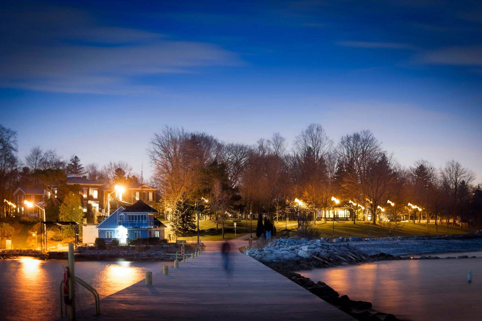 Jones Real Estate Luxury Real Estate